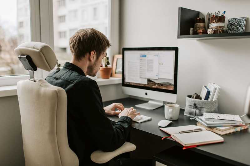 Link Building Specialist
